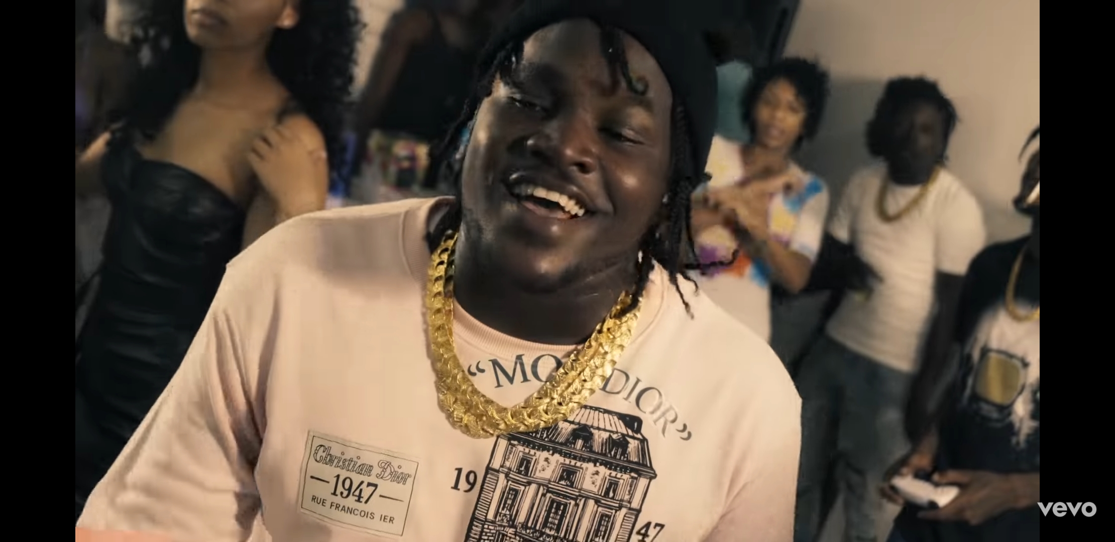 WATCH: Plumpy Boss- Bad Like We Official Video - BuzzinOnline